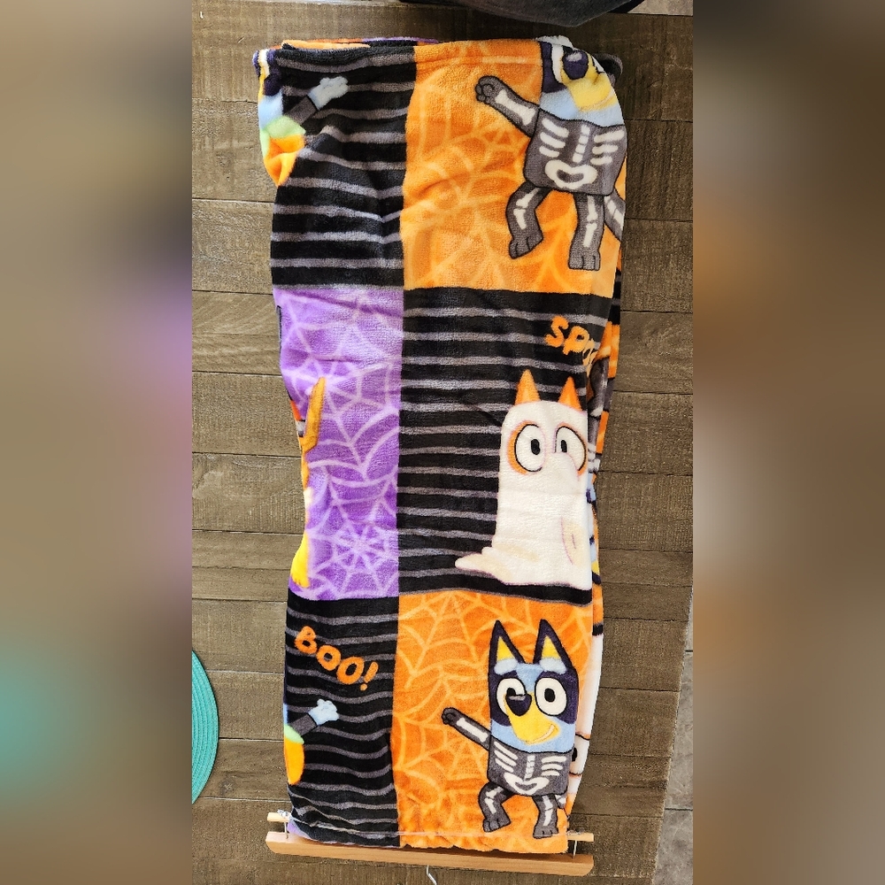 Bluey Halloween Blanket